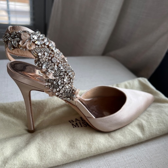 Badgley Mischka Wedding Shoes Blush - Picture 2 of 3